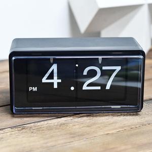 BHning Retro Style Flip Clock,Auto Page Turning Transparent Cover Digital Flip Desk Clock. Classic Mechanical Battery Operated Digital Display,Home and Office Decorations(No Battery Included) (Black)