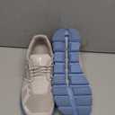 On Women's Cloud 5 Sneakers. Size 7.5