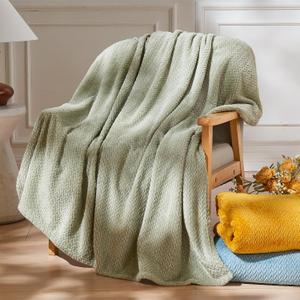NEWCOSPLAY Super Soft Throw Blanket Sage Green Premium Silky Flannel Fleece Leaves Pattern Lightweight Bed Blanket All Season Use (Sage Green, Throw(40"x50"))
