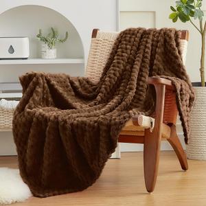 EXQ Home Fleece Throw Blanket for Couch or Bed - 3D Imitation Turtle Shell Jacquard Decorative Blankets - Cozy Soft Lightweight Fuzzy Flannel Blanket Suitable for All Seasons(50"60",Coffee)