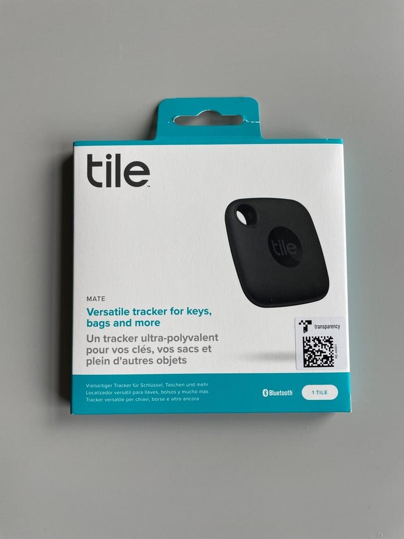 NEW Tile Mate 2022 Item Finder Bluetooth Key Finder Tracker RE-44001 Black