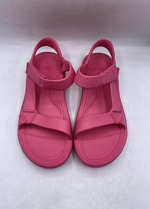 Everywear Sport Sandal Azalea 11