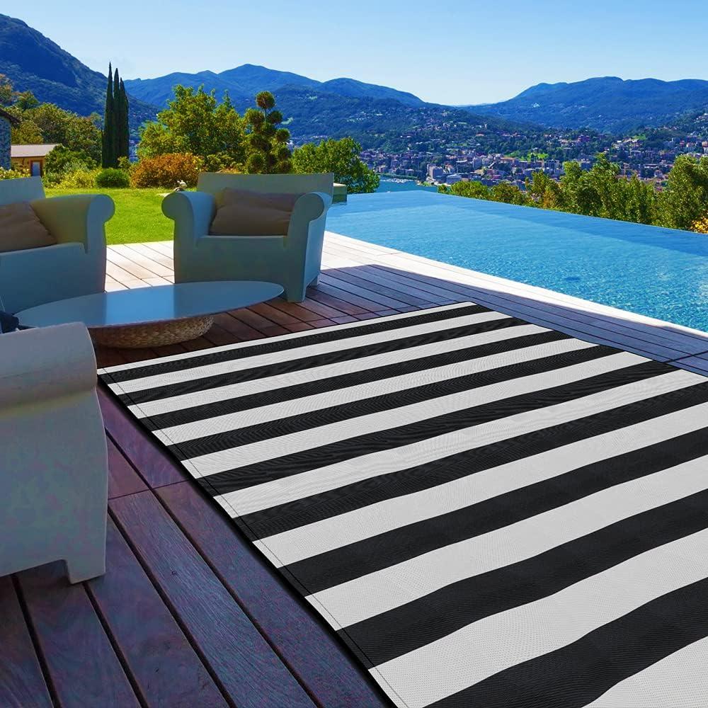 Pcinfuns Plastic Straw Rug,6'x9' Outdoor Waterproof Patio Rugs Foldable Reversible Camping Mat for Rv, Deck, Porch, Picnic, Beach, Balcony,Black & White