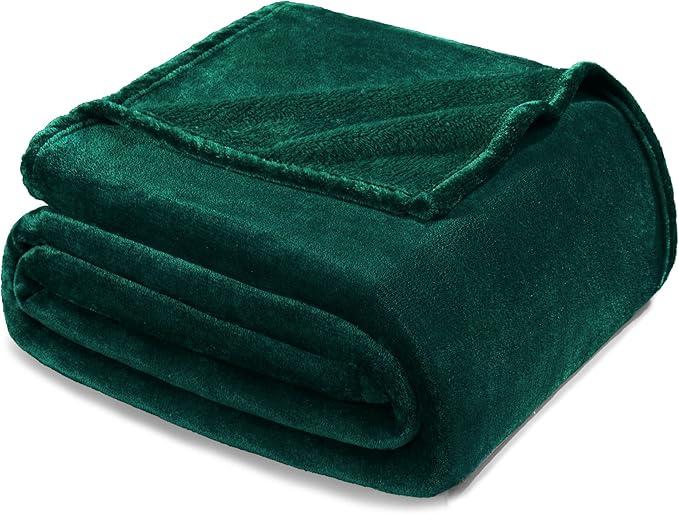 Exclusivo Mezcla Fleece Blanket Queen Size for Bed, Super Soft and Warm, All Season Use, Cozy, Plush, Lightweight, 90x90 Inches, Forest Green