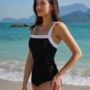 QINSEN Women's Square Neck One Piece Swimsuit Side Ruched Tummy Control Adjustable Straps Bathing Suit (Black, S)