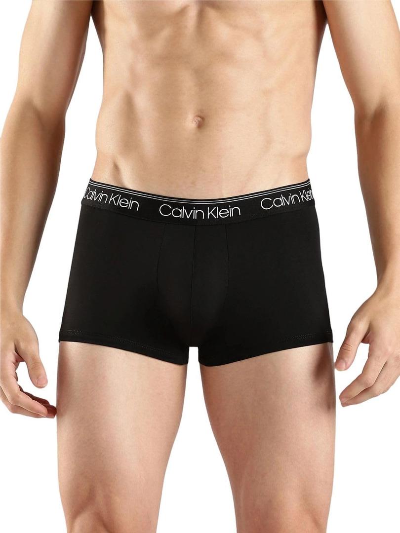 Calvin Klein Men's Underwear Microfiber Stretch 3 Pack Trunk, Size S