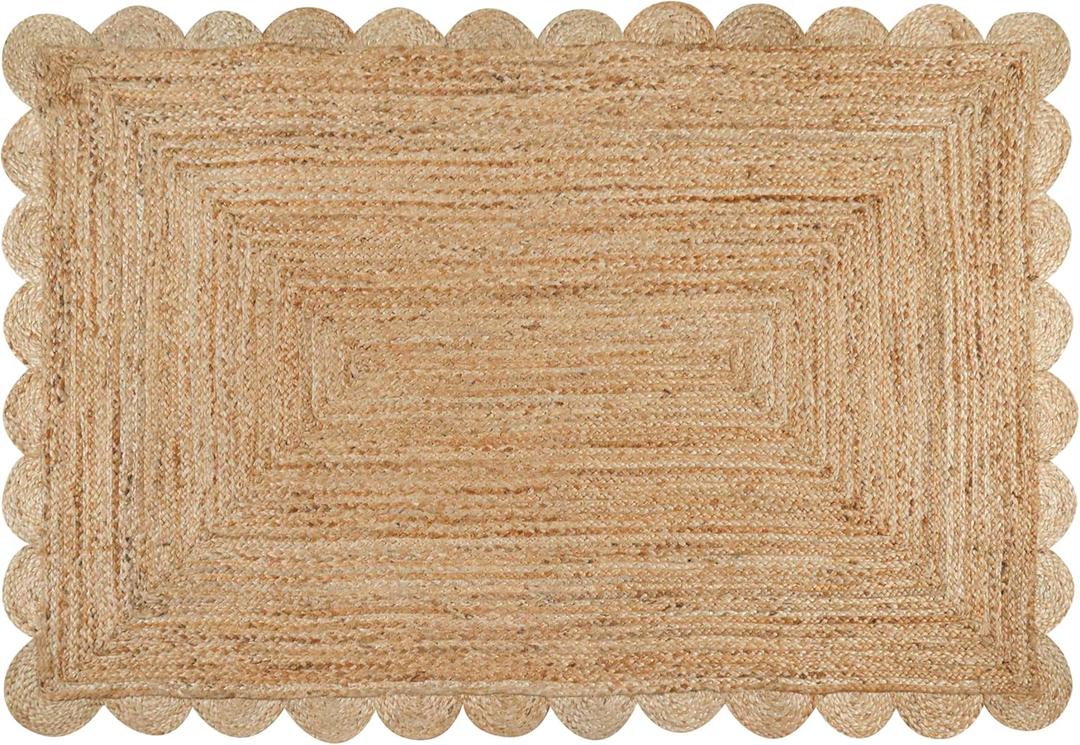 Savi Home Scalloped Jute Rug 4'x6'  Handwoven Natural Area Rug, Farmhouse Boho Style, Eco-Friendly Reversible Carpet for Living Room, Bedroom, Entryway, Dining Room Dcor