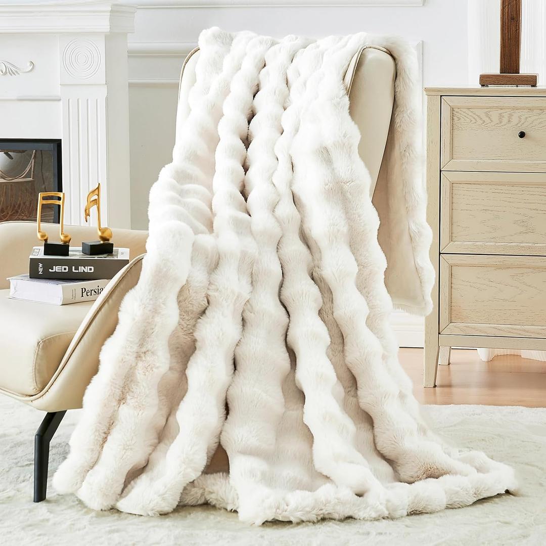 Bigacogo Faux Fur Throw Blanket for Couch, Fuzzy Soft Plush Thick Warm Bubble Blankets for Sofa Bed Living Room Dcor, Cute Luxury Cozy Fluffy Throw Gift for Women Girls, 50"x60", Cream White