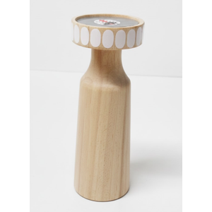 HD 10 in Wood candle holder