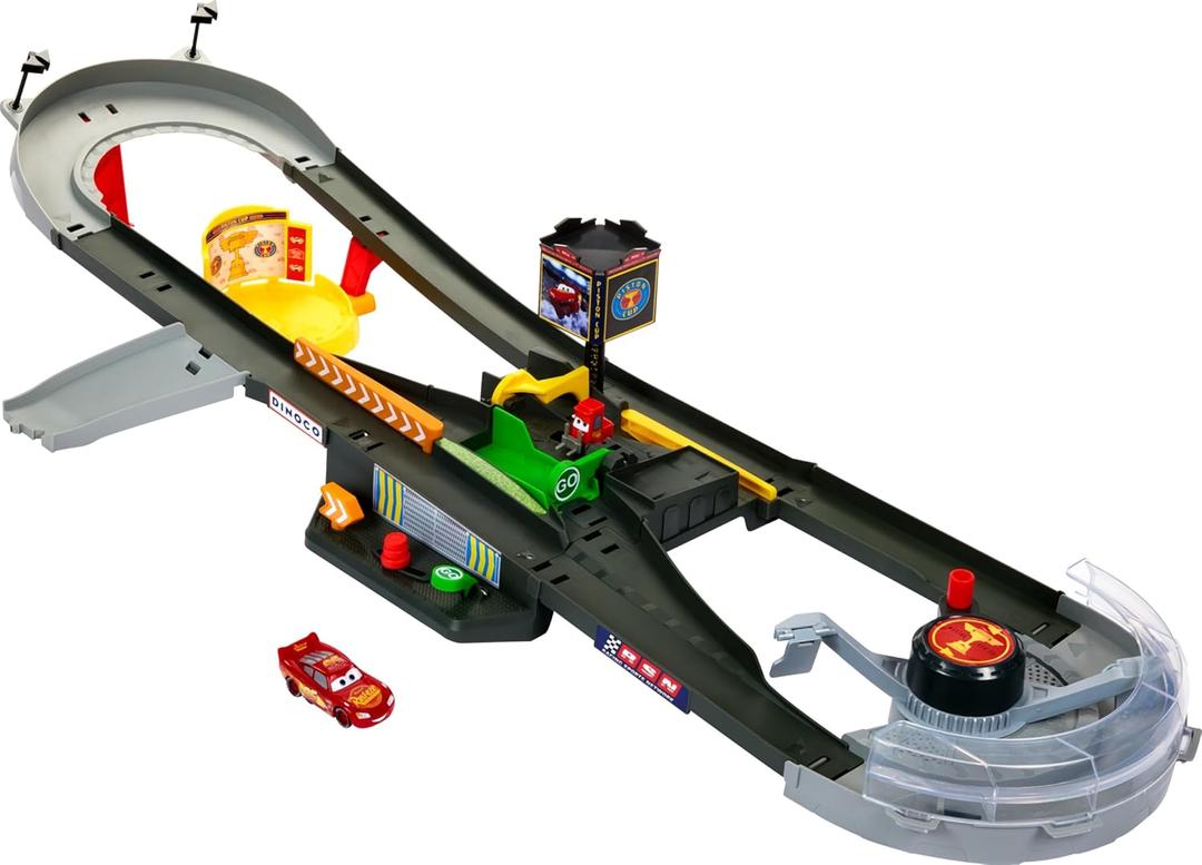 Mattel Disney Pixar Cars Track Set, Piston Cup Action Speedway Playset with 1:55 Scale Lightning McQueen Die-Cast Toy Car