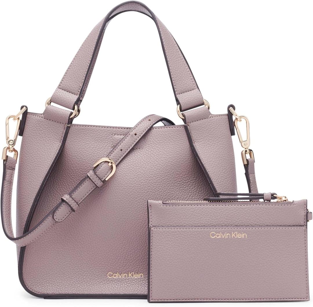 Calvin Klein Women's Estelle Novelty Crossbody | Novelty