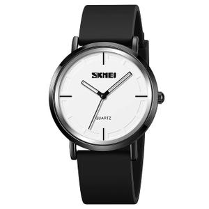 Fashion Simple Analog Quartz Wrist Watch with Silicone Strap Waterproof for Women and Men Sports