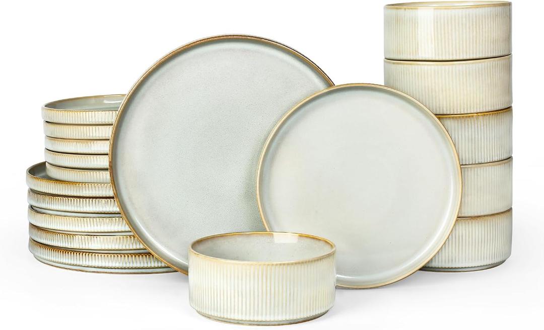 Famiware Star Plates and Bowls Sets, Modern Stoneware Dinnerware Sets for 6, 18-Piece Kitchen Dish Sets - Chip and Scratch Resistant, Microwave and Dishwasher Safe Tableware Set, Cappuccino White (Set(18pcs))