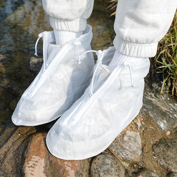 AZY Waterproof Shoe Covers – Non-Slip Rain Overshoes for Women & Men – Foldable with Zipper & Elastic, White & Coffee, L (US Women 7–8 / Men 5.5–7, EU 38–40, Fits Shoe Sole up to 27 cm)