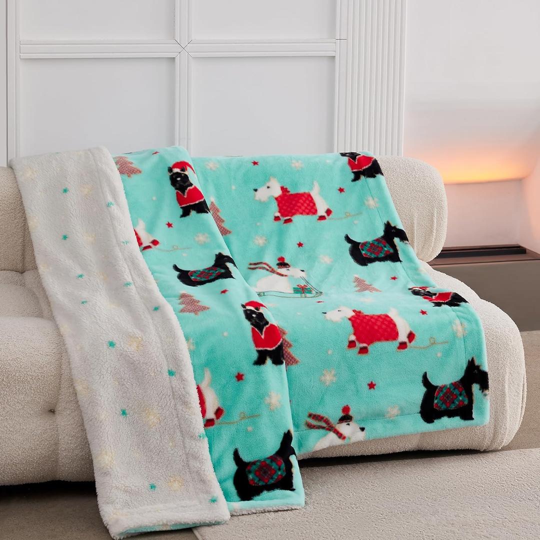 2 x Super Soft Faux Rabbit Fur Twin Blanket for Couch, Christmas Style, Brushed Faux Fur Soft and Warm Plush Sherpa for Couch,Sofa and Bed,Green, 60"x80"