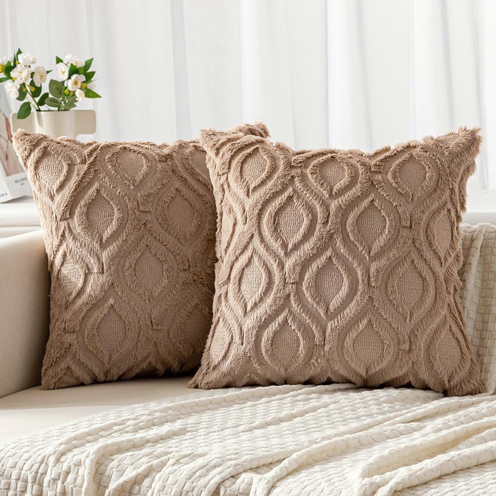 MIULEE Light Brown Throw Pillow Covers 18x18 Inch, Soft Winter Plush Faux Wool Couch Pillow Covers Set of 2 Decorative Farmhouse Boho Throw Pillows for Sofa Living Room Bed