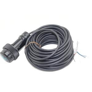 Raymarine A22154 Transducer, DST800 Triducer, Low Profile Plastic, Black