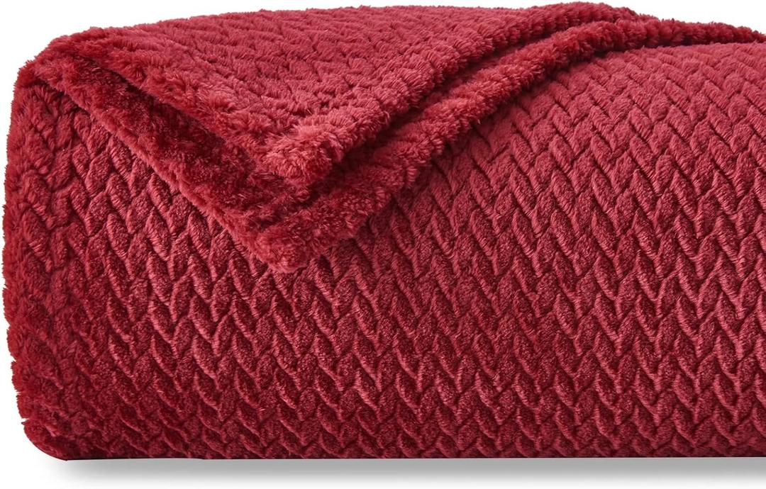 NEWCOSPLAY Super Soft Twin Blanket Red Premium Silky Flannel Fleece Leaves Pattern Lightweight Bed Blanket All Season Use (Red, Twin(60"x80"))