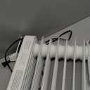 Comfort Zone Electric Oil-Filled Radiant Radiator Space Heater, Never Refill, Adjustable Thermostat, Tip-Over Switch & Overheat Protection System, Ideal for Home, Bedroom, & Office, 1,200W, CZ7007J