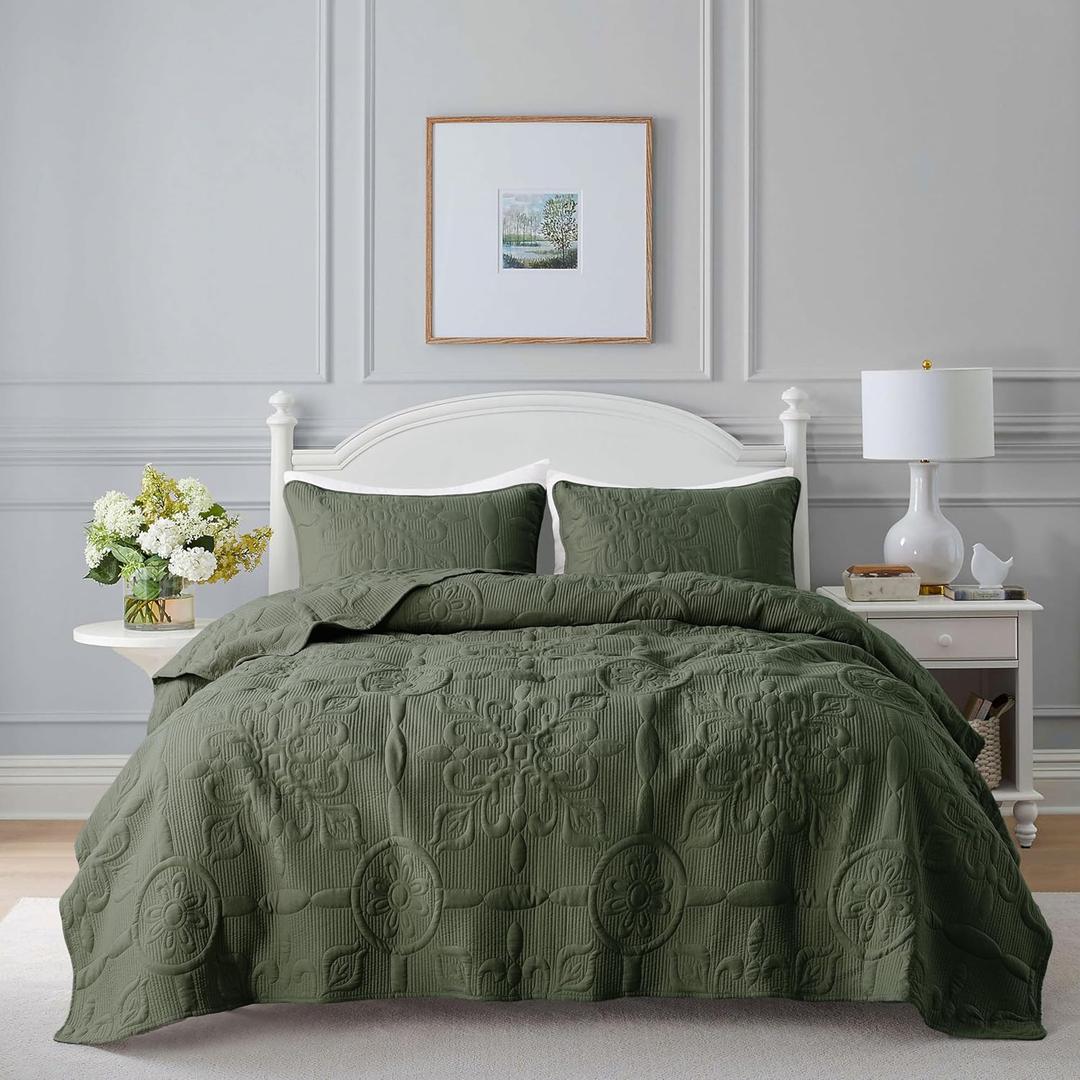 Damask Quilt King Size Bedding Sets with 2 Pillow Shams, Boho Bedspread Lightweight Soft Farmhouse Vintage Bohemian Coverlet Retro Jacquard Pattern Bed Cover for All Season, 3 Pieces, Moss Green