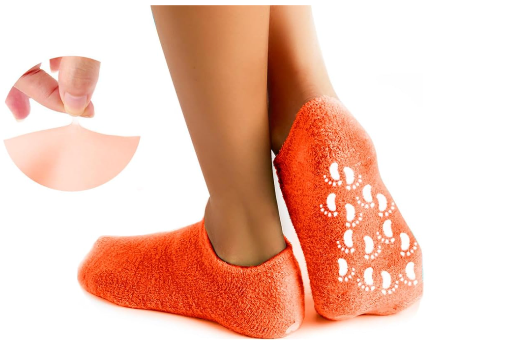 3 Pairs Deep Hydrating Aloe Vera Gel Socks, Fits Women 6-10 / Men 5-9, Spa Foot Care Gifts for Women, Soft Moisturizing Socks for Dry Cracked Feet & Overnight Repair