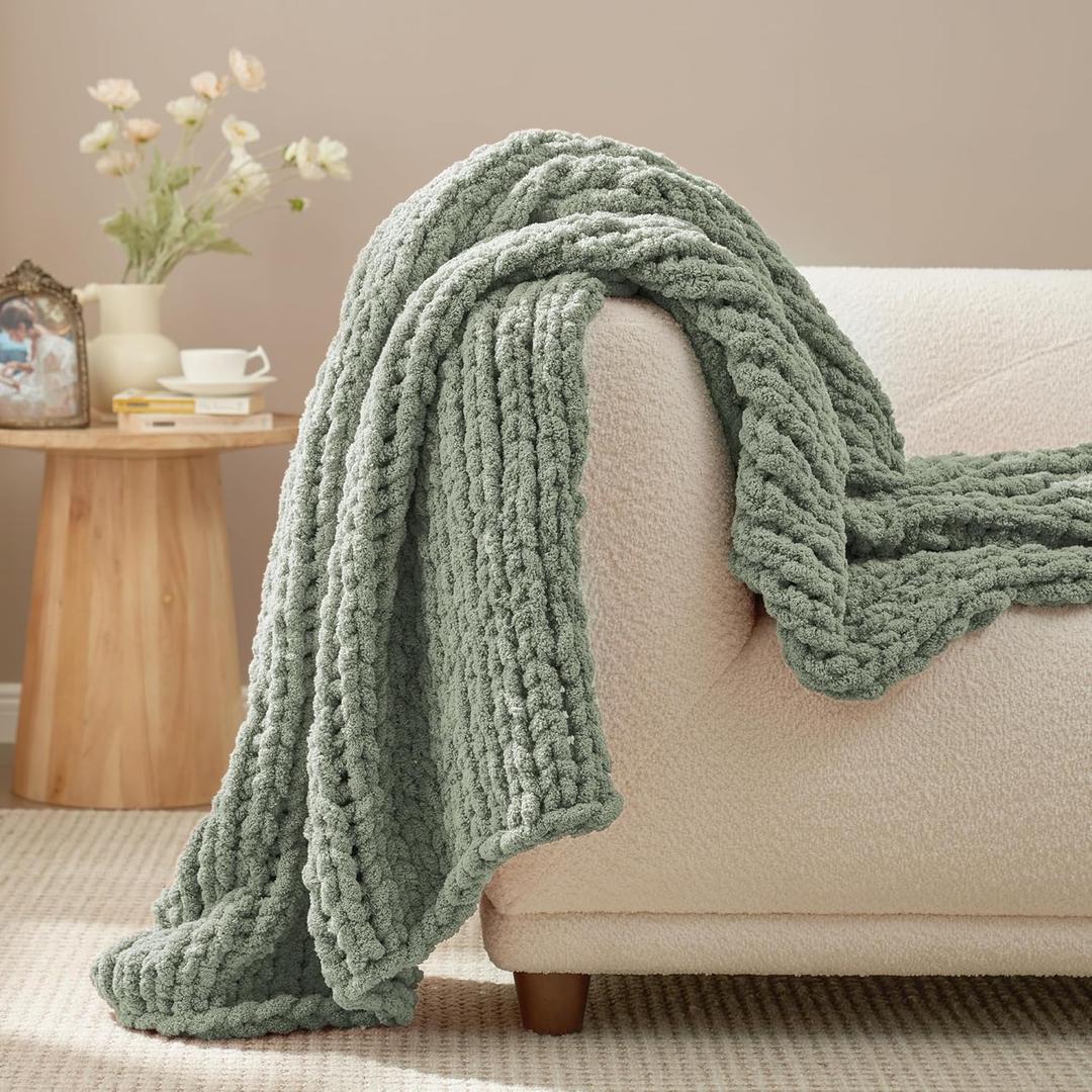 Amlie Home Chunky Knit Throw Blanket for Couch, Soft Chenille Crochet Blanket for Children, 40"x50", Sage Green