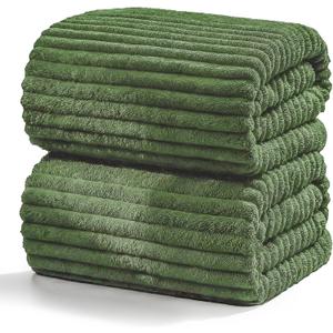 Extra Large Bath Towels (60"x30"),Oversized Bath Towels for Adults Luxury Bath Towels Super Soft Highly Absorbent Microfibers Quick Dry Bath Sheets Large for Bathroom (Olive Green, 2Piece)