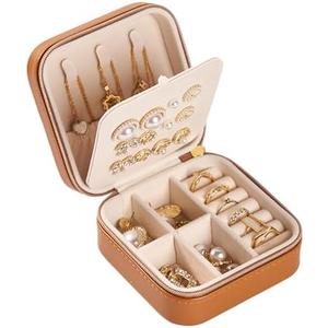 DOXINGKAI Travel Jewelry Box, PU Leather Small Jewelry Organizer for Women Girls, Portable Mini Travel Case Display Storage Holder Boxes for Stud Earrings, Rings, Necklaces (Brown)