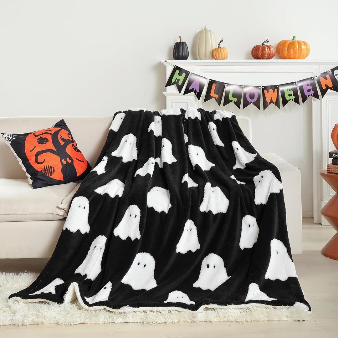 Smoofy Throw Blanket Halloween Blanket with White Ghost Black Throw Blankets for Bed and Couch Soft Fluffy Fleece Blanket 50x60 inches