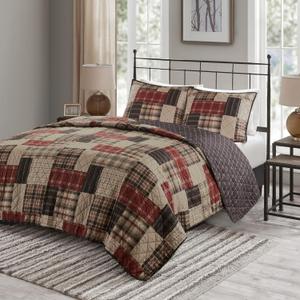 Madison Park Queen Quilt Set Patchwork Farmhouse, Diamond Quilting Reversible Coverlet Set for Queen Size Bed, Plush Cotton Filled Quilt Set Queen Size, Shams Full/Queen Red/Black 3 Piece