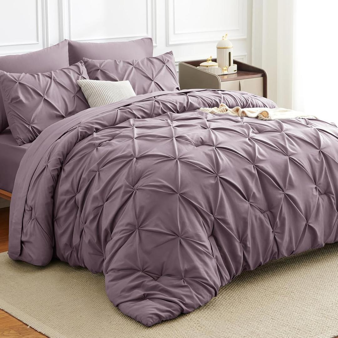 HIMEET Pintuck Bed in a Bag, 7 Pieces Full Size Comforter Set Dusty Purple, Pinch Pleat Bed in a Bag, Soft All Season Bedding Sets with Comforter, Flat Sheet, Fitted Sheet and Pillowcases & Shams