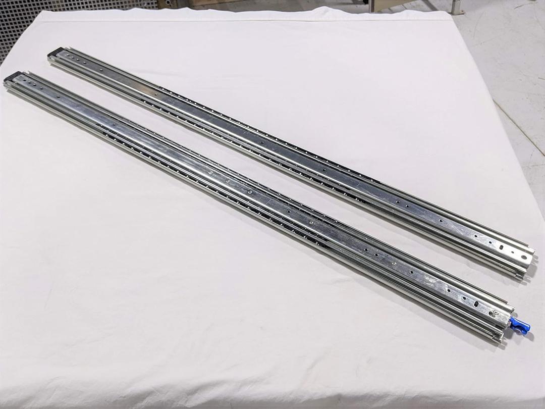 1 Pair 48" Full Extension 500 LB Capacity Drawer Slides Roller Balls Lock in/Out Triggers on one Slide