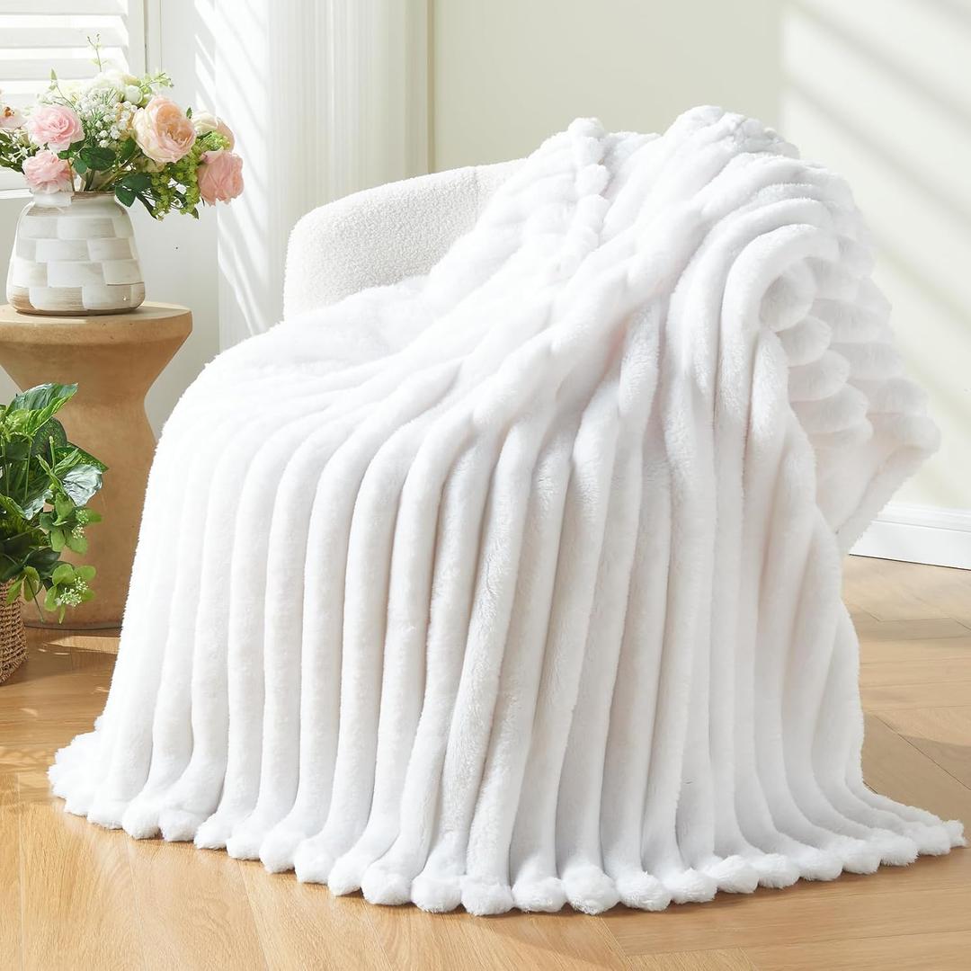 NEWCOSPLAY Super Soft Throw Blanket White Premium Silky Flannel Fleece 3D Ribbed Jacquard Lightweight Bed Blanket All Season Use (White Ribbed, Throw (50"x60"))