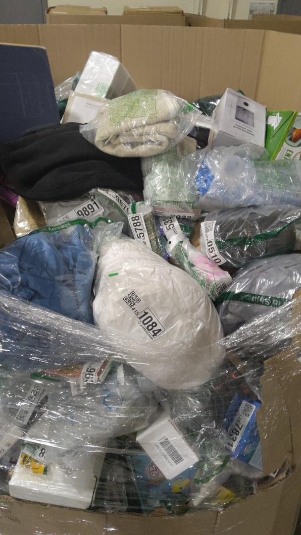 Pallet of Salvage items