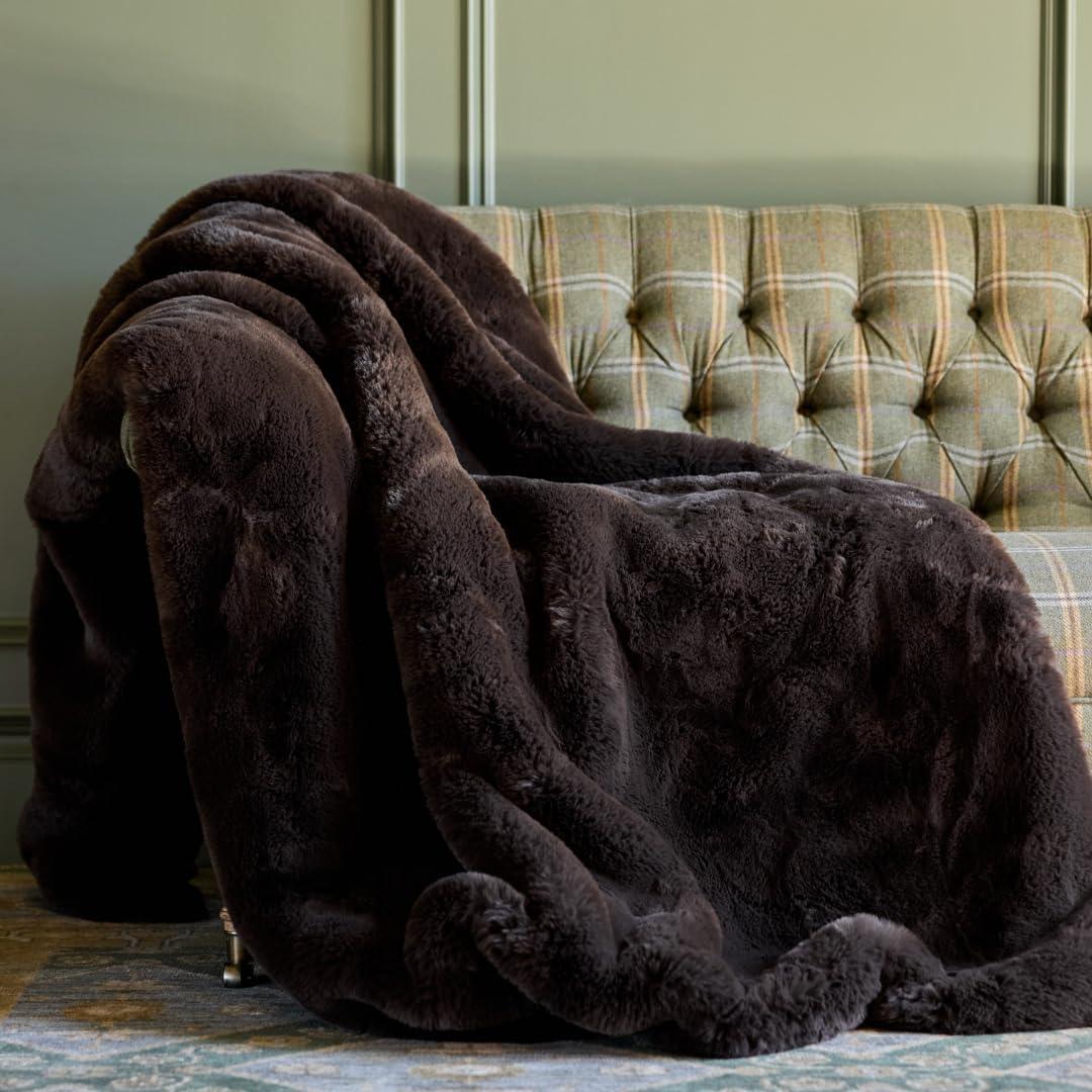 Nuzzie Snuggle Luxe Premium Soft Eco-Conscious Cozy Throw Blanket for Perfect Comfort - Mocha (90"x108") (Large)