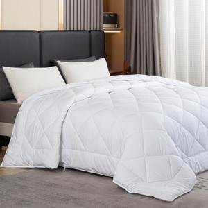 GOHOME 128x120 Oversized King Comforter All Season Extra Large King Size Microfiber Comforter Quilted Down Alternative Duvet Insert with 8 Corner Tabs (White)