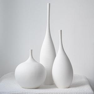White Ceramic Vase Modern Boho Wabi-Sabi Flower Vase Set of 3 Decorative Aesthetic Vases for Centerpieces Pampas Matte Minimalist Vases for Living Room Table Shelf Home Decor Gift