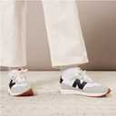 New Balance Women's 237 V1 Sneaker, 7