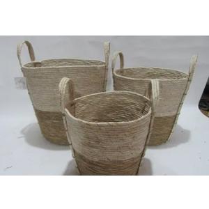 Hand Woven Reed Basket/Cornhusk Basket/Flower Basket