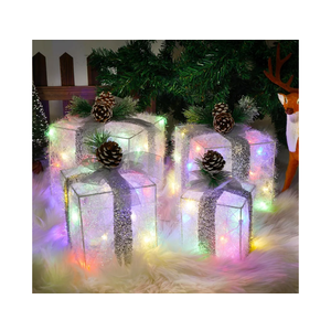 Christmas Lighted Gift Boxes, Pre-lit Lights Gift Boxes Set of 4, Light up Present Boxes Set Battery Operated with Different Sizes for Holiday Indoor Outdoor Decorations(Multi-Colored)