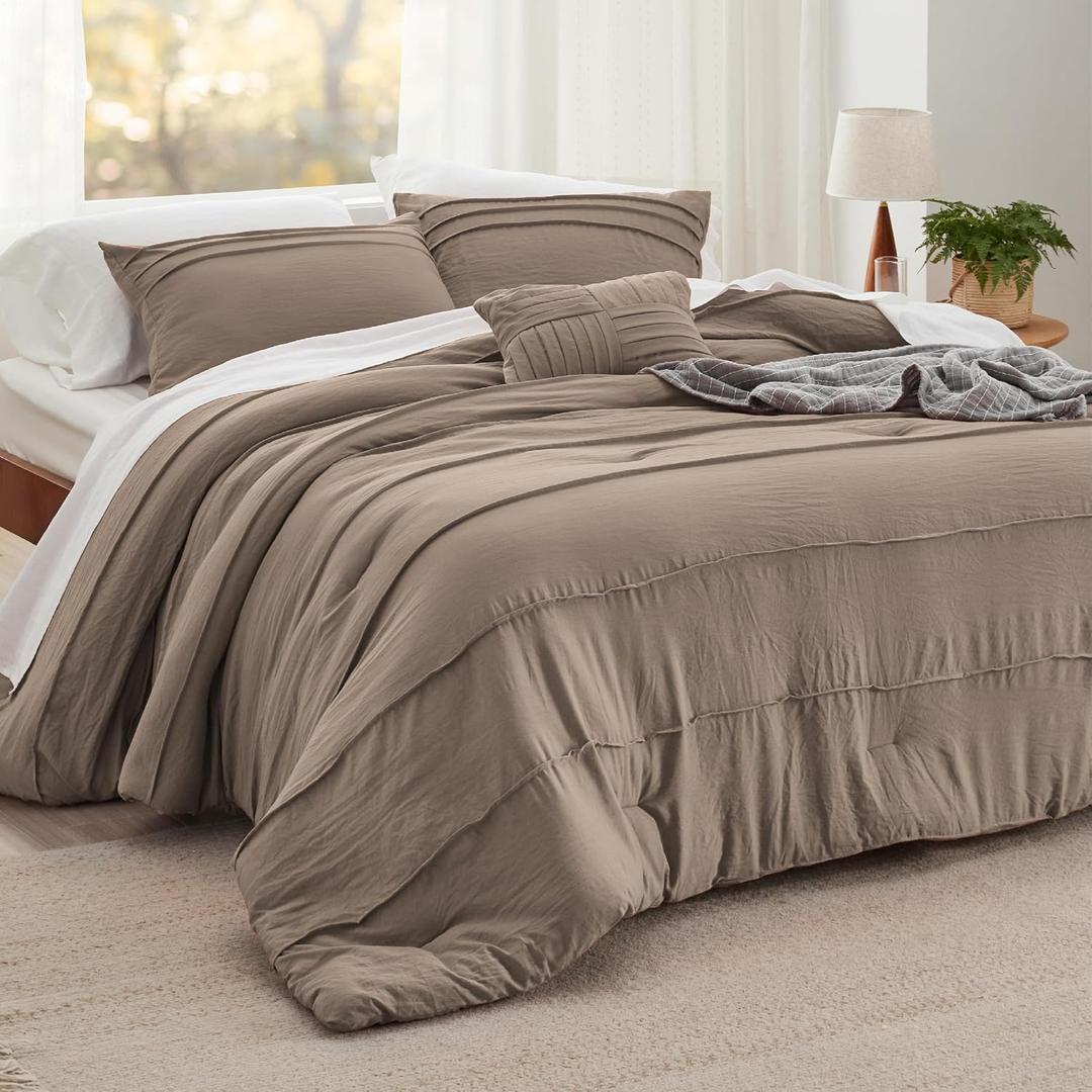 Bedsure Twin Comforter Set - 3 Pieces Pinch Pleat Bed Set, Brown Boho Bedding for All Season, 1 Soft Comforter, 1 Pillowcase, 1 Decorative Pillow