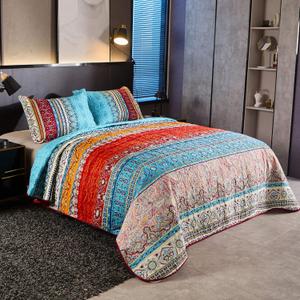 LAMEJOR Quilt Set Queen Size Boho Retro Style Floral Striped Patchwork Print Comforter Set 3-Piece Bedspread Coverlet Set Microfiber