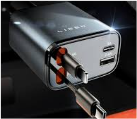 LISEN Retractable Car Charger, Gifts for Him Her, Car Adapter USB C Fast Charger, gifts for Mothers Day Travel Essentials kits Car Accessories for Men Women Gifts for iPhone 17 16 15 14 13 Samsung S26