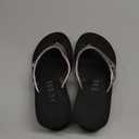 GUESS Women's Gwsarraly 7