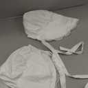 JenPen White Bonnet Women Colonial Hat Mob Bonnets Straw Handmaids Cosplay Halloween Costume Lace with Adjustable Straps (Large)