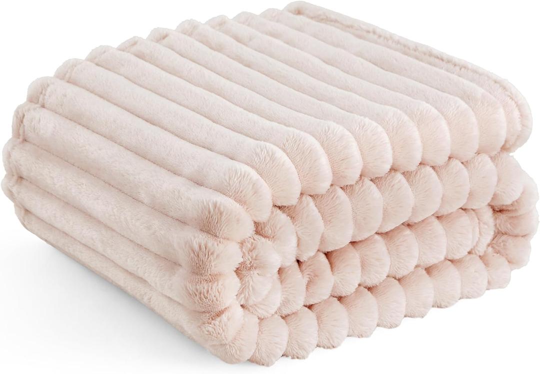 Bedsure Pink Throw Blanket for Couch - GentleSoft Cozy Soft Blankets for Women, Cute Small Fleece Throws for Girls, Pink Decor Gifts for Home Room Office, Crystal Pink, 50x60 Inches