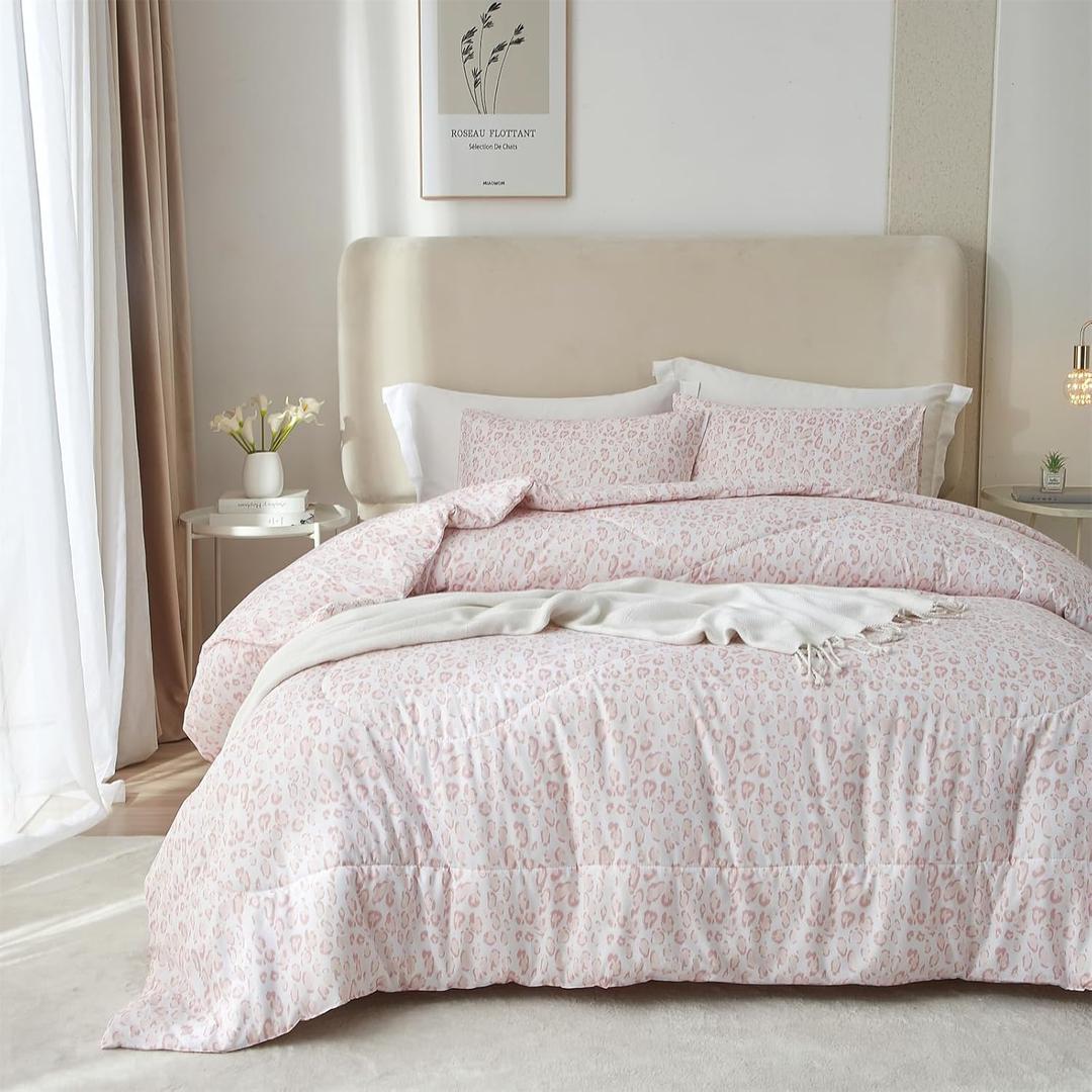 MKXI Luxury Comforter Set Leopard Print Queen Size Comforter Set Animal Cheetah Pattern Pink White Floral Bed Comforter Cute Leopard Aesthetic Comforter Bedding Set for All Season