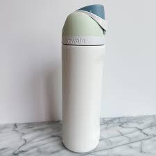 Owala FreeSip Stainless Steel Water Bottle, 24oz, Shy Marshmallow White