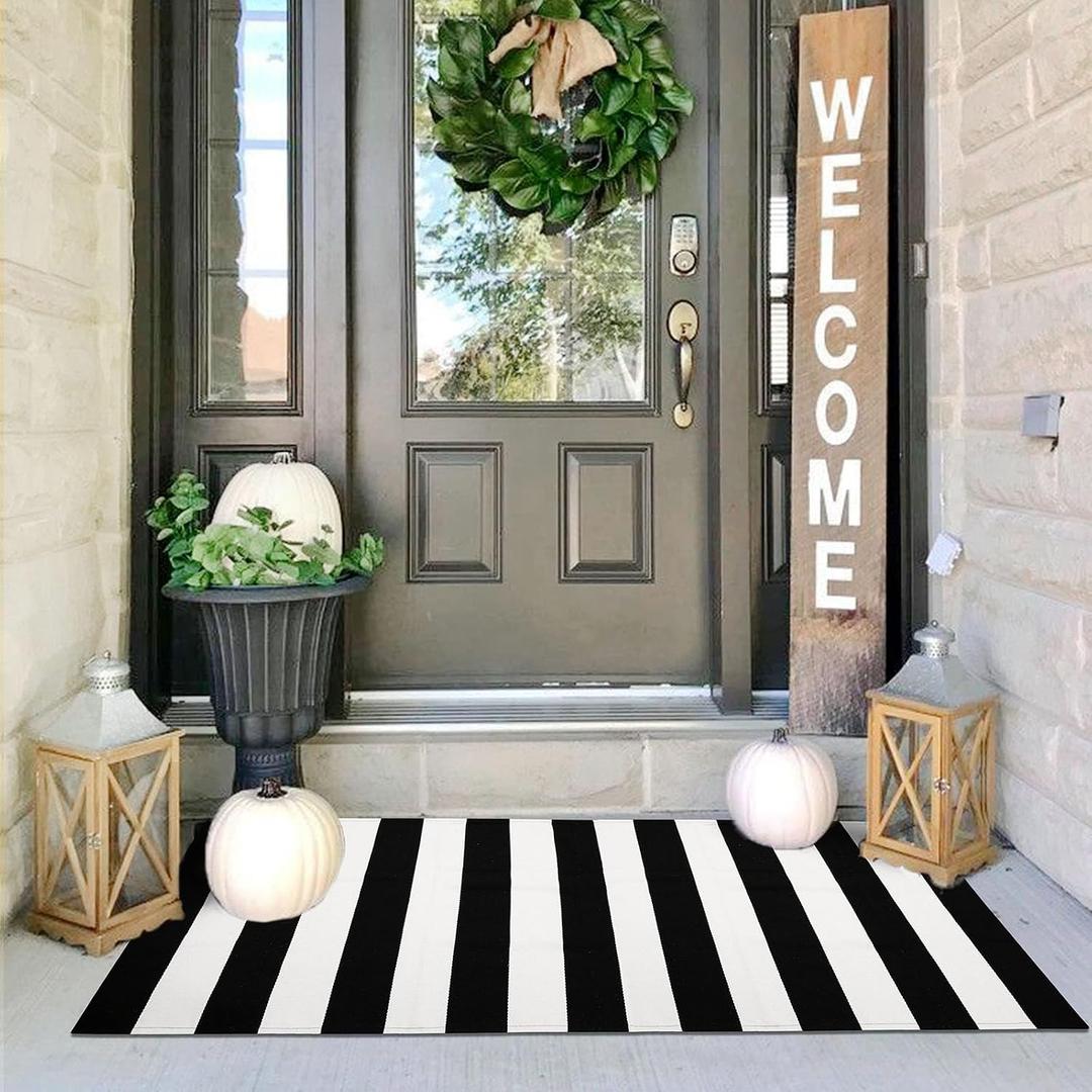 IOHOUZE Black White Striped Rug -2x4.3 Front Door Mats Outdoor,Washable Rug for Front Porch Decor,Spring Summer Welcome Mats Outdoor Indoor, Doormat for Farmhouse/Entryway/Home Entrance