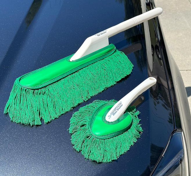 California Car Duster Detailing Combo with Plastic Handle and Green Mop 62455
